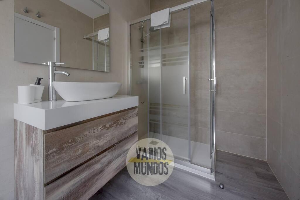Luxury&Cool 9Pax Con Vistas Al Centro De Madrid Daire Dış mekan fotoğraf